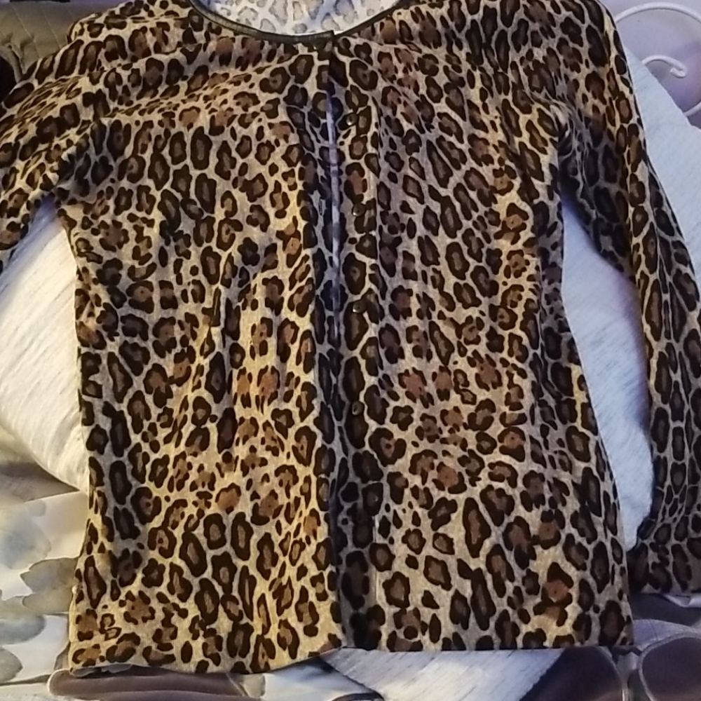 Nygard knit leopard sweater